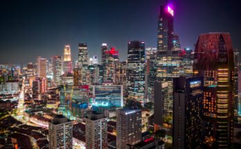 Singapore financial companies will train 80,000 employees in artificial intelligence skills
